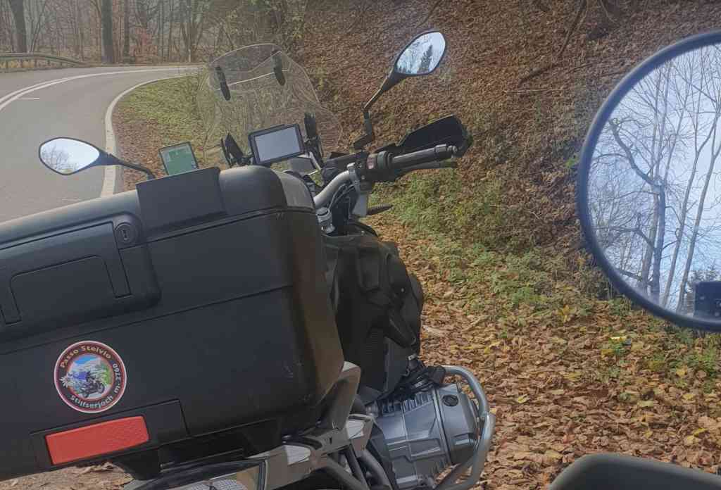 motocyklem góry sowie